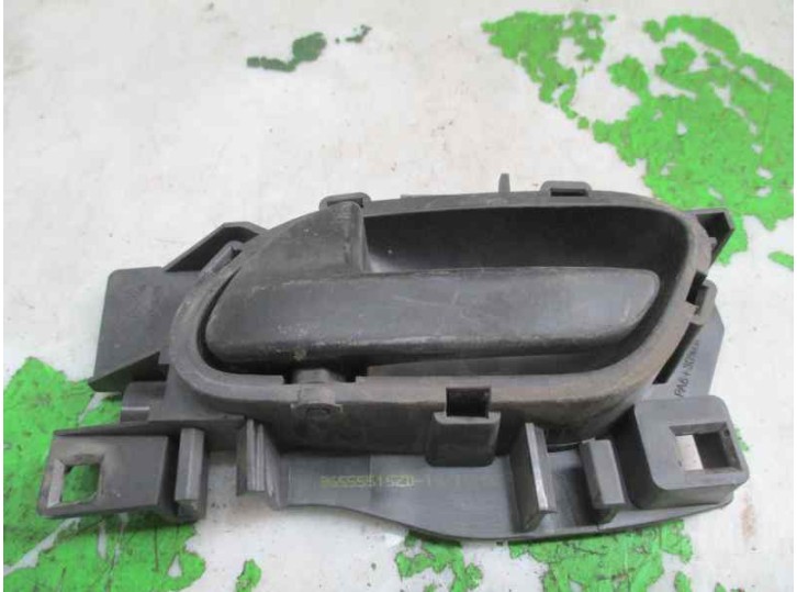 Replacement front left interior door handle for Peugeot Expert Kasten 2.0 16V HDI FAP CAT (RHR / DW10BTED4) OEM reference 