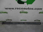 Recambio de embellecedor para peugeot 405 break 1.6 referencia OEM IAM 