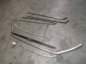 Recambio de embellecedor para mercedes-benz clase e (w123) berlina+coupe d 240 referencia OEM IAM 