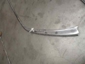 Recambio de embellecedor para mercedes-benz clase e (w123) berlina+coupe d 240 referencia OEM IAM 