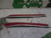 Recambio de embellecedor lateral para mercedes-benz clase e (w123) berlina+coupe d 240 referencia OEM IAM 