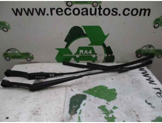 Recambio de brazo limpia delantero derecho para hyundai i30 1.4 cat referencia OEM IAM 