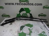 Replacement right front wiper arm for Citroën Berlingo station wagon XTR Plus OEM IAM reference 
