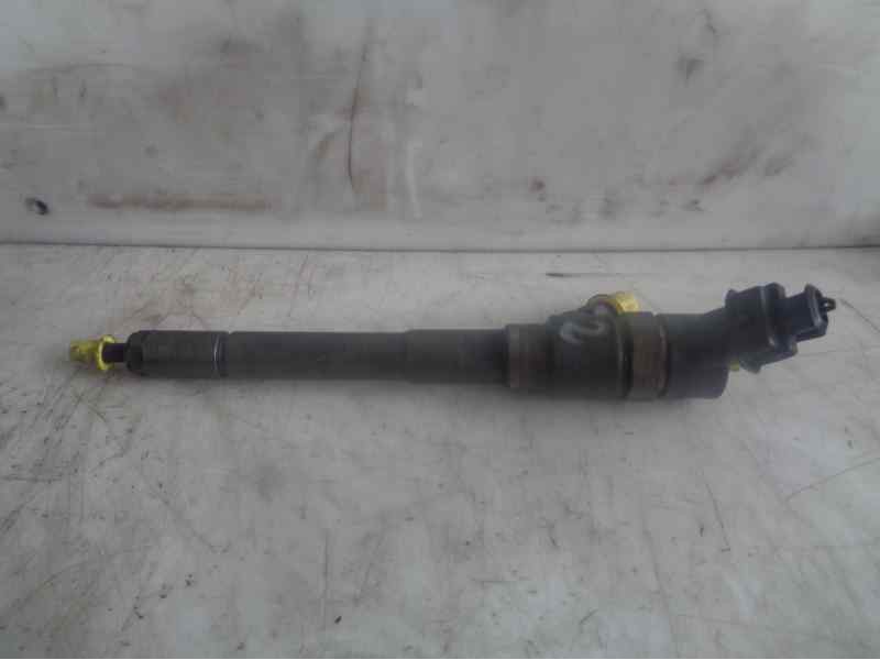 Recambio de inyector para chevrolet nubira wagon 2.0 diesel cat referencia OEM IAM 96440397 0445110270 BOSCH