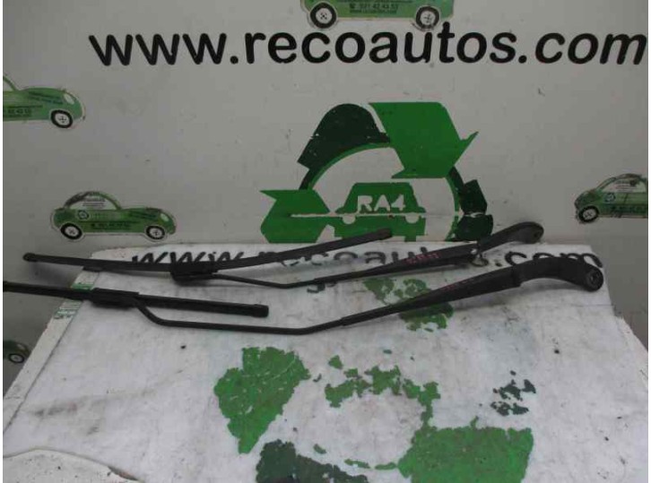 Recambio de brazo limpia delantero derecho para renault megane ii berlina 5p 1.9 dci diesel referencia OEM IAM 