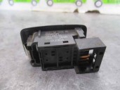 Recambio de mando elevalunas trasero izquierdo para mazda 323 berlina f/s (bj) 1.9 16v cat referencia OEM IAM GE4T66380C65 C8HD9