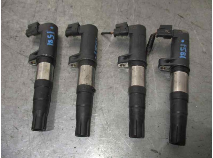 Recambio de bobina encendido para renault megane i fase 2 classic (la..) 1.6 referencia OEM IAM 8200765882 7700875000 