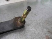 Recambio de brazo suspension superior delantero izquierdo para nissan primera trav. (p12) 2.2 16v turbodiesel cat referencia OEM