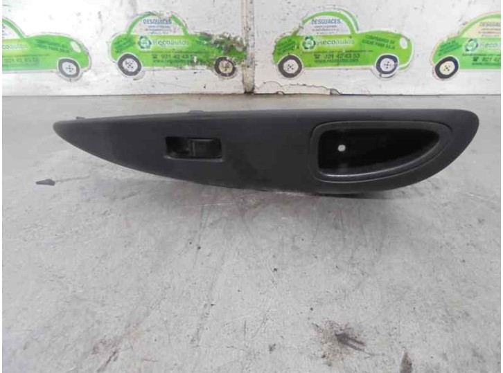 Recambio de mando elevalunas delantero derecho para nissan primera trav. (p12) 2.2 16v turbodiesel cat referencia OEM IAM 25411A