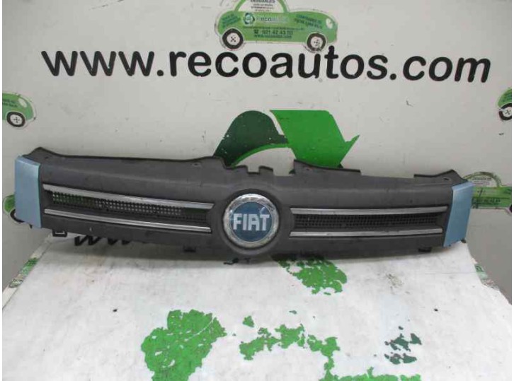 Replacement front grille for Fiat Panda (169) 1.3 JTD CAT OEM IAM reference 735353899 
