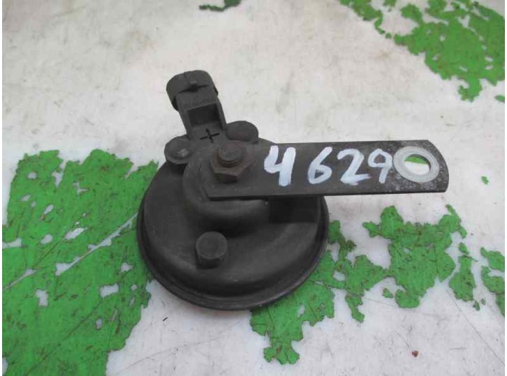 Recambio de claxon para fiat panda (169) 1.3 jtd cat referencia OEM IAM 0046817457  