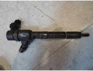 Injector replacement for Fiat Panda (169) 1.3 JTD CAT OEM IAM reference 110911668324 044511083 BOSCH
