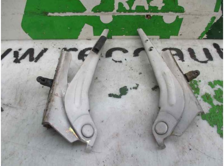 Hood hinge replacement for Daewoo Lanos 1.5 CAT OEM IAM reference 
