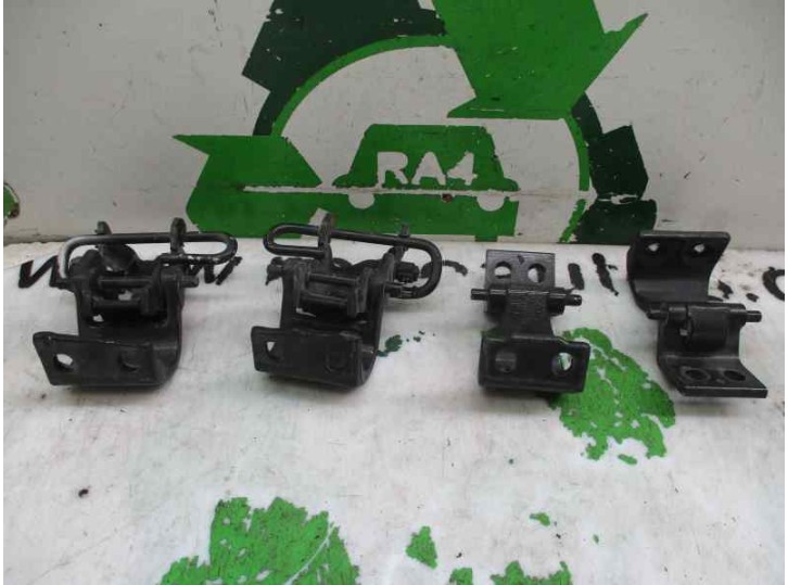 Recambio de bisagra puerta para smart coupe 0.8 cdi cat referencia OEM IAM   