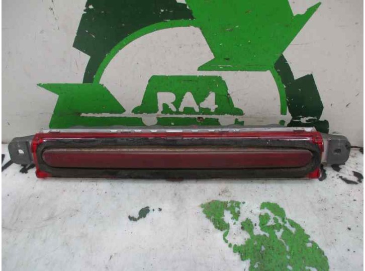 Replacement central brake light for Nissan Almera (N15) 2.0 diesel OEM IAM reference 