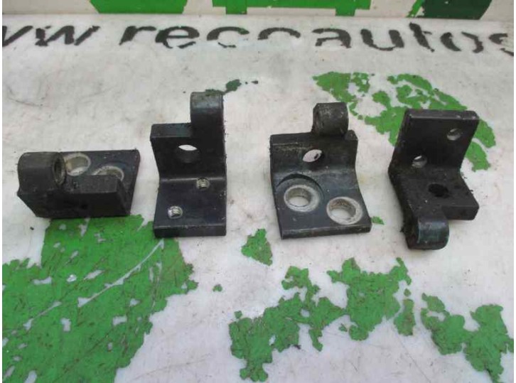 Recambio de bisagra puerta para volkswagen polo berlina (6n1) 1.05 referencia OEM IAM 