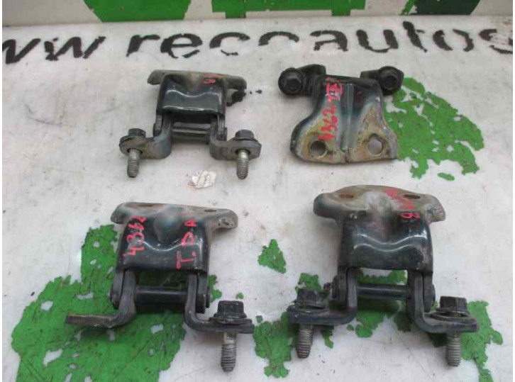 Replacement door hinge for Mitsubishi Santamo (Hyundai) Santamo Confort OEM IAM reference 1144023 