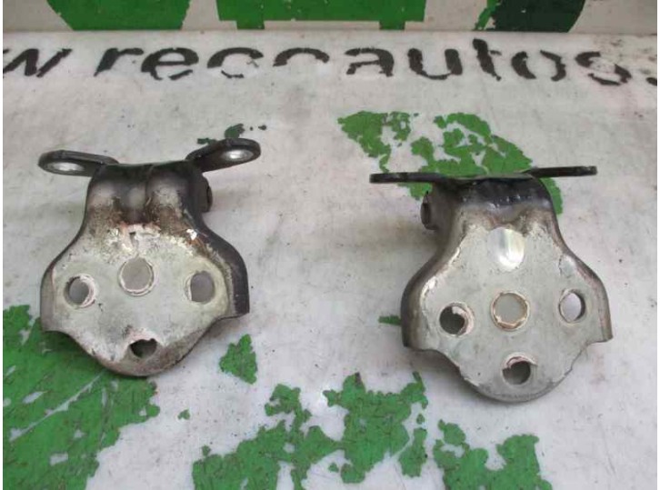 Replacement door hinge for Chevrolet Nubira saloon 2.0 diesel cat OEM IAM reference 4 DOORS