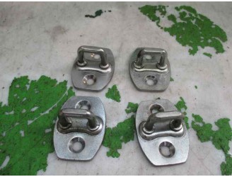 Recambio de bisagra puerta para toyota yaris (_p9_) 1.3 vvt-i (scp90_) referencia OEM IAM   