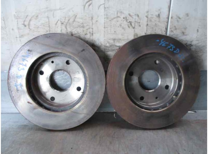 Recambio de disco freno delantero para daewoo nubira berlina 1.6 cat referencia OEM IAM 