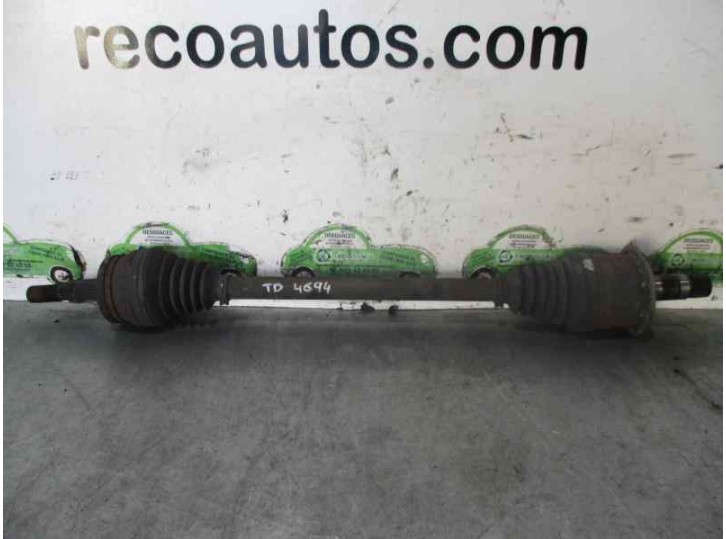 Recambio de transmision trasera derecha para chrysler 300 c 3.5 cat referencia OEM IAM 5126330AA  