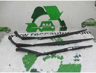 Replacement front right wiper arm for suzuki vitara se/sv (et) 1.9 turbodiesel OEM IAM reference 