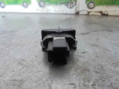 Recambio de mando elevalunas trasero izquierdo para ford mondeo iii sedán (b4y) 2.0 tdci referencia OEM IAM 1123793 