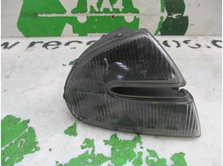 Replacement front left indicator for Alfa Romeo 147 (190) 1.9 JTD 16V CAT OEM IAM reference 46756281 5 DOORS