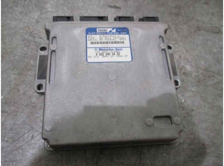 Recambio de centralita motor uce para mercedes-benz clase c (w202) berlina 2.2 diesel cat referencia OEM IAM A0225455432 