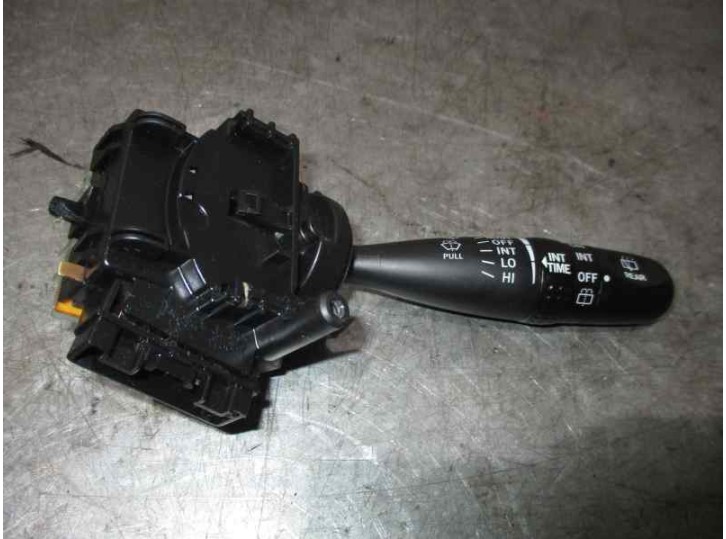 Recambio de mando limpia para toyota corolla (e12) 2.0 d-cat referencia OEM IAM 