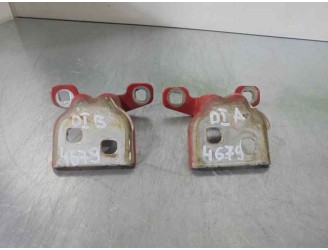 Recambio de bisagra puerta para dacia logan 1.4 cat referencia OEM IAM  DELANTERAS IZQUIERDAS 