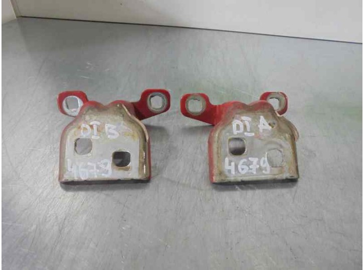 Recambio de bisagra puerta para dacia logan 1.4 cat referencia OEM IAM DELANTERAS IZQUIERDAS 