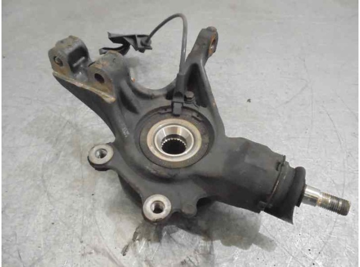 Recambio de mangueta delantera derecha para peugeot 308 sw 1.6 16v hdi referencia OEM IAM 