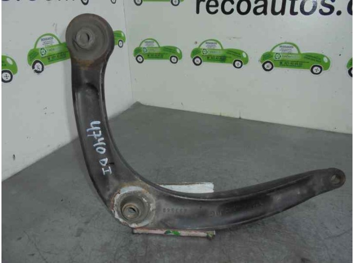Recambio de brazo suspension inferior delantero izquierdo para peugeot 308 sw 1.6 16v hdi referencia OEM IAM 