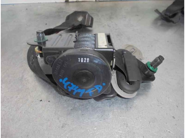 Recambio de cinturon seguridad trasero derecho para daewoo leganza 2.2 16v cat referencia OEM IAM 4 PUERTAS