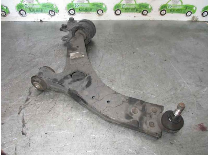 Recambio de brazo suspension inferior delantero izquierdo para volvo v50 familiar 2.0 diesel cat referencia OEM IAM 