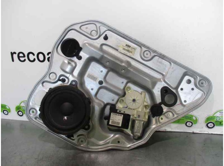 Replacement rear right window regulator for Volvo V50 estate 2.0 diesel cat OEM IAM reference 30724757 14 PINS 5 DOORS.