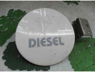 Recambio de tapa exterior combustible para kia sportage 2.0 turbodiesel cat referencia OEM IAM BLANCO