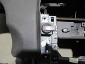 Recambio de salpicadero para citroën c4 berlina 1.6 hdi cat (9hy / dv6ted4) referencia OEM IAM 8211NQ NEGRO. 