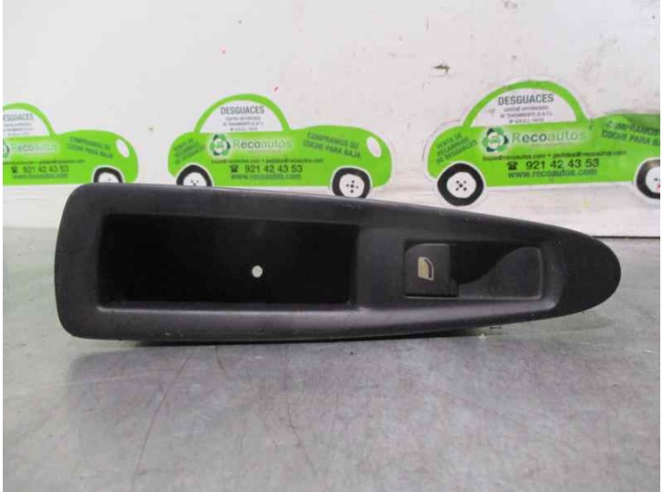 Replacement rear right window regulator switch for Citroën C4 Berlina 1.6 HDI CAT (9HY / DV6TED4) OEM IAM reference 9650912777 