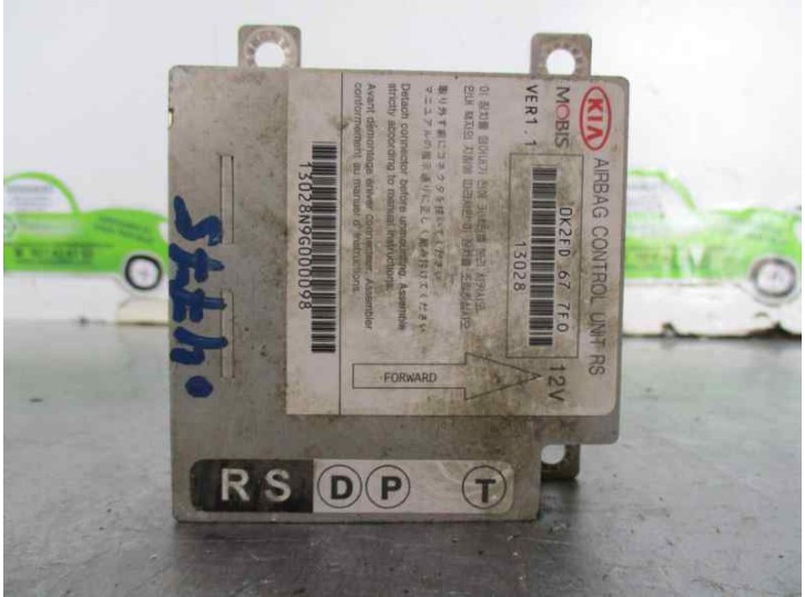 Recambio de centralita airbag para kia carens 2.0 turbodiesel cat referencia OEM IAM 0K2FD677F0 13028 