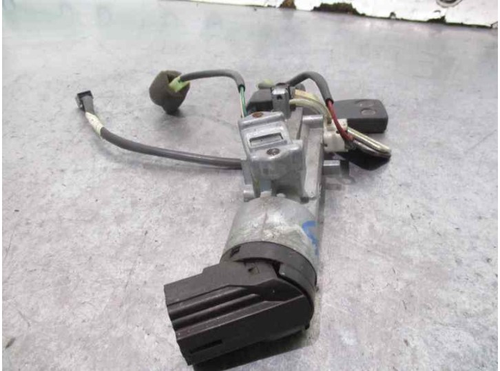 Recambio de conmutador de arranque para kia carens 2.0 turbodiesel cat referencia OEM IAM   