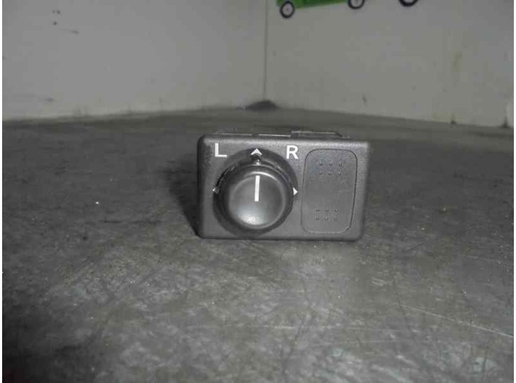Recambio de mando retrovisor para nissan primera berlina (p11) 2.0 turbodiesel cat referencia OEM IAM 