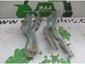 Replacement hood hinge for Peugeot 307 break / SW (S1) 2.0 HDI cat OEM IAM reference 