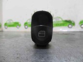 Recambio de mando elevalunas trasero derecho para mercedes-benz clase c (w203) berlina 2.0 compresor cat referencia OEM IAM A203