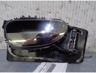 Replacement rear right interior door handle for Peugeot 307 (S1) XS OEM IAM reference 9634768577 