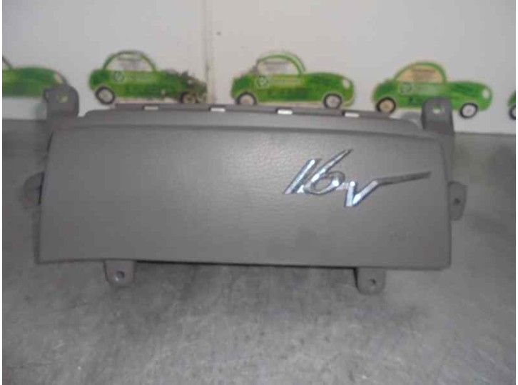 Recambio de airbag delantero derecho para kia rio 1.5 cat referencia OEM IAM 0K30357K50A08 