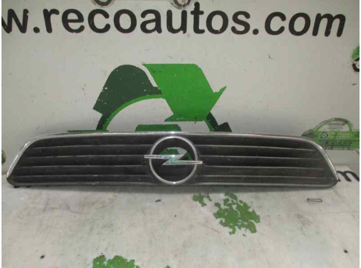 Recambio de rejilla delantera para opel astra g berlina 1.8 16v referencia OEM IAM 90587100 90587100 