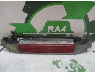 Replacement center brake light for Fiat Panda (169) 1.2 CAT OEM IAM reference 0735392505 