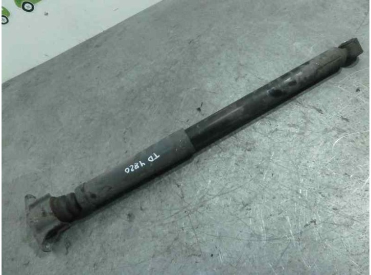 Replacement rear left shock absorber for Volvo V50 estate 2.0 diesel cat OEM IAM reference 30723047 44127 FOMOCO
